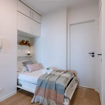 Cosy With Terrace Overlooking The Sea Apartment