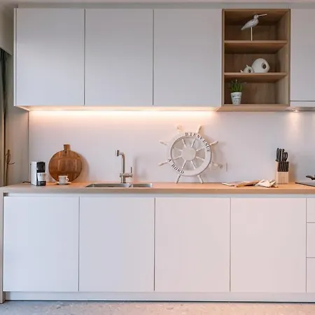 Huswell - Cosy With Terrace Overlooking The Sea *